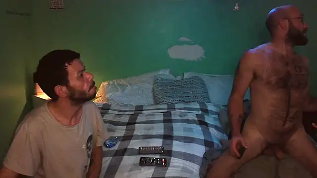 versatilevortex online show from October 12, 2025, 12:20 am