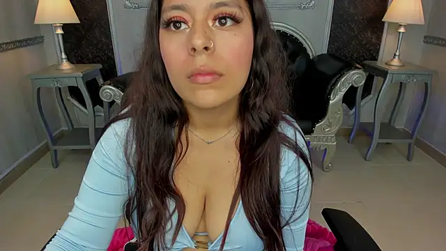 Snapshot of KonnyDesire chatting on October 21, 2025, 12:06 pm KonnyDesire online show from October 21, 2025, 12:06 pm