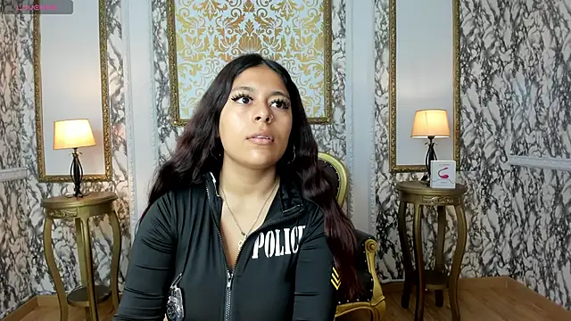 Snapshot of KonnyDesire chatting on October 28, 2025, 9:28 pm KonnyDesire online show from October 28, 2025, 9:28 pm