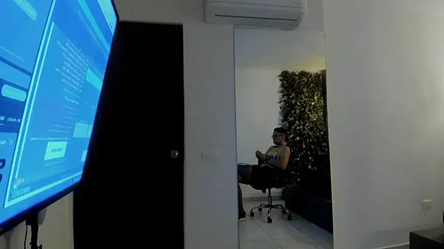 Snapshot of JacobDraven chatting on November 21, 2025, 3:16 am JacobDraven online show from November 21, 2025, 3:16 am