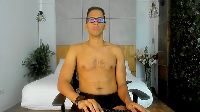 Snapshot of JacobDraven chatting on November 30, 2025, 4:27 am JacobDraven online show from November 30, 2025, 4:27 am