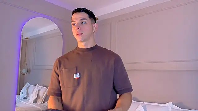 ZaneDawson online show from November 11, 2025, 3:17 am