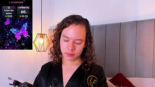 Snapshot of bycandy_ chatting on November 6, 2025, 12:06 pm bycandy online show from November 6, 2025, 12:06 pm