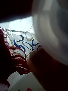 sofiagutierrez   online show from December 2, 2025, 6:36 pm