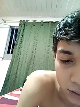 Snapshot of LeySmithVC chatting on September 24, 2025, 11:19 pm LeySmithVC online show from September 24, 2025, 11:19 pm