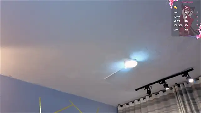 Snapshot of Angel-dragun chatting on November 6, 2025, 3:29 am Angel-dragun online show from November 6, 2025, 3:29 am