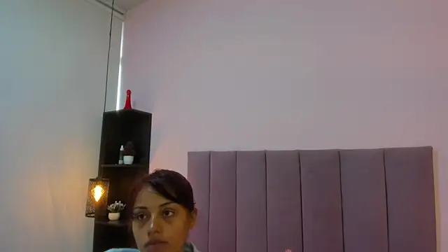 HoollyHendrix online show from October 23, 2025, 8:51 pm