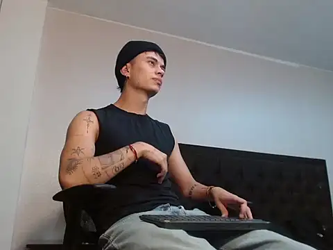 jaico santos online show from September 17, 2025, 11:06 pm