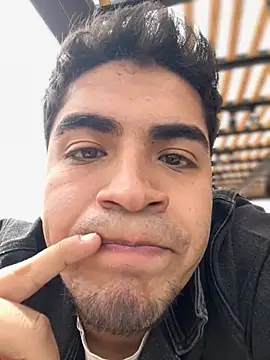 Snapshot of tomy_hot20 chatting on October 26, 2025, 3:07 pm tomy hot20 online show from October 26, 2025, 3:07 pm