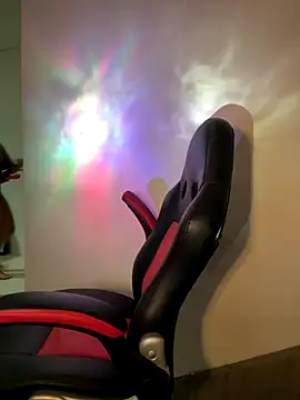 Isa klein online show from October 3, 2025, 3:14 am