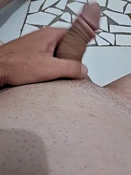 rafaelsouzzaa online show from October 23, 2025, 1:27 am