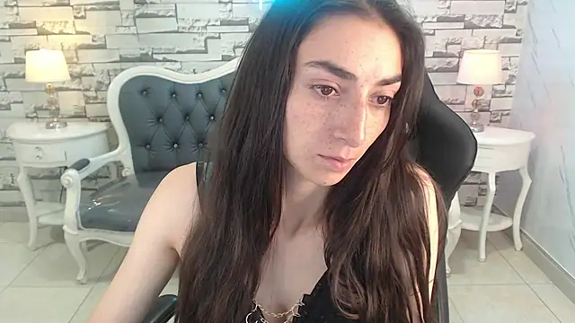 Snapshot of Maily_a_ chatting on September 30, 2025, 8:14 pm Maily a online show from September 30, 2025, 8:14 pm