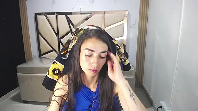 Snapshot of Maily_a_ chatting on October 24, 2025, 3:58 am Maily a online show from October 24, 2025, 3:58 am