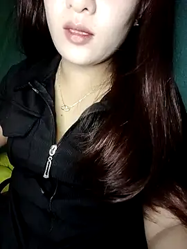 Snapshot of Linksys_nicee chatting on October 17, 2025, 2:19 pm Linksys nicee online show from October 17, 2025, 2:19 pm