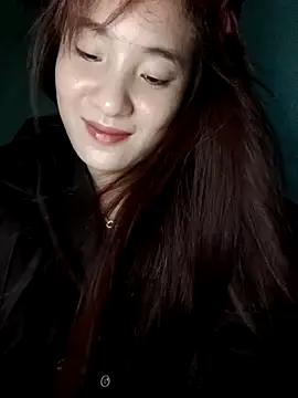 Snapshot of Linksys_nicee chatting on October 19, 2025, 2:18 pm Linksys nicee online show from October 19, 2025, 2:18 pm