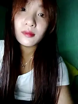 Snapshot of Linksys_nicee chatting on October 22, 2025, 2:28 pm Linksys nicee online show from October 22, 2025, 2:28 pm