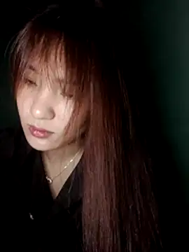 Snapshot of Linksys_nicee chatting on November 18, 2025, 3:27 pm Linksys nicee online show from November 18, 2025, 3:27 pm