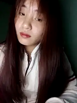 Snapshot of Linksys_nicee chatting on November 19, 2025, 6:08 pm Linksys nicee online show from November 19, 2025, 6:08 pm