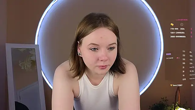 Snapshot of Sophi_X chatting on October 12, 2025, 11:42 am Sophi X online show from October 12, 2025, 11:42 am