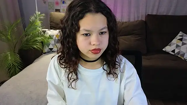 Snapshot of moco_choco chatting on October 31, 2025, 1:28 am moco choco online show from October 31, 2025, 1:28 am