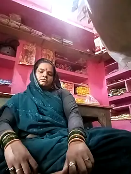 Snapshot of Sh_kiyara chatting on September 27, 2025, 1:10 am Sh kiyara online show from September 27, 2025, 1:10 am