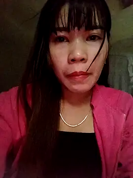 Snapshot of linhkem-cute chatting on November 18, 2025, 12:49 am linhkem-cute online show from November 18, 2025, 12:49 am