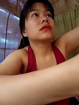 Snapshot of CicumBae chatting on October 15, 2025, 1:39 am CicumBae online show from October 15, 2025, 1:39 am