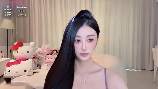 Snapshot of Melody-11 chatting on November 6, 2025, 1:06 am Melody-11 online show from November 6, 2025, 1:06 am