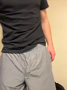 Snapshot of Matthew23Z chatting on November 9, 2025, 9:18 am Matthew23Z online show from November 9, 2025, 9:18 am