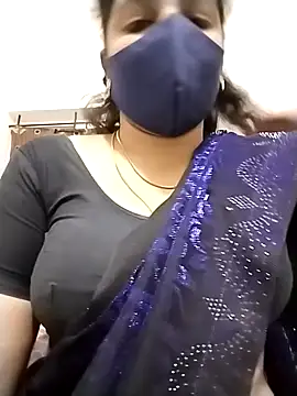 hottamil honey couples online show from September 17, 2025, 7:48 pm