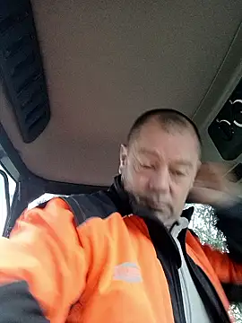 hugoboys4576 online show from September 26, 2025, 6:50 am