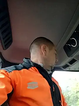 hugoboys4576 online show from October 7, 2025, 6:54 am