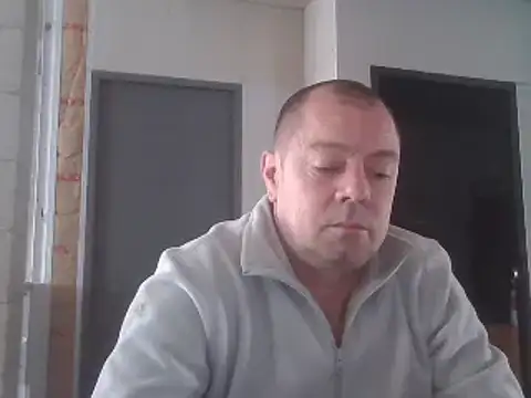 hugoboys4576 online show from November 10, 2025, 11:20 am