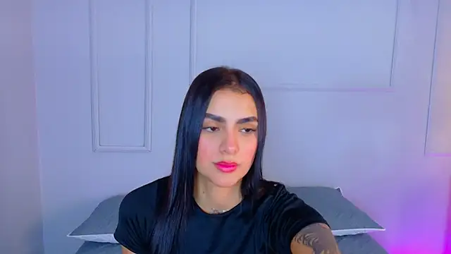 Snapshot of ElectraScot chatting on November 27, 2025, 7:05 pm ElectraScot online show from November 27, 2025, 7:05 pm