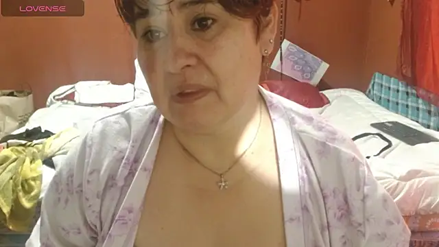 Snapshot of Sasharosee2 chatting on November 3, 2025, 1:01 pm Sasharosee2 online show from November 3, 2025, 1:01 pm