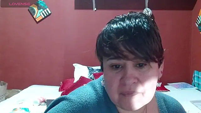 Snapshot of Sasharosee2 chatting on November 23, 2025, 1:22 pm Sasharosee2 online show from November 23, 2025, 1:22 pm