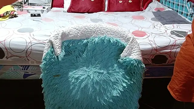 Snapshot of Sasharosee2 chatting on December 14, 2025, 12:43 pm Sasharosee2 online show from December 14, 2025, 12:43 pm