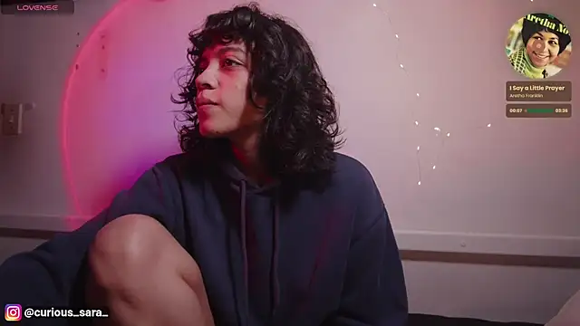 Snapshot of _curiouskitten_ chatting on October 4, 2025, 4:32 am curiouskitten online show from October 4, 2025, 4:32 am