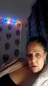 curvybabe88 online show from October 31, 2025, 6:47 am