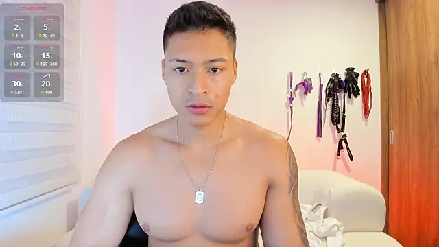 Snapshot of abu_dhabi_21 chatting on December 3, 2025, 9:40 am abu dhabi 21 online show from December 3, 2025, 9:40 am