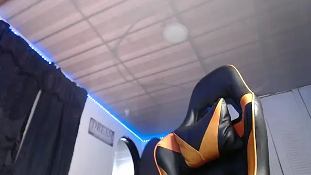 Chrys harris77 online show from September 30, 2025, 9:53 pm