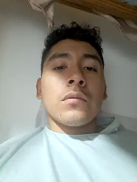 Snapshot of latinbigcock1_ chatting on September 17, 2025, 3:46 pm latinbigcock1  online show from September 17, 2025, 3:46 pm