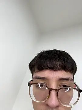 Snapshot of arthurdavies chatting on November 28, 2025, 6:27 am arthurdavies online show from November 28, 2025, 6:27 am