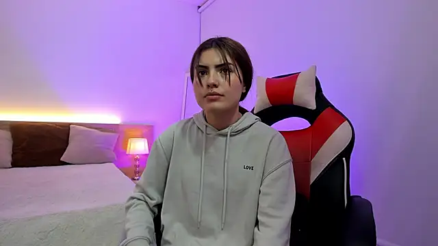 Snapshot of Scarleett_Moon chatting on December 3, 2025, 3:58 am Scarleett Moon online show from December 3, 2025, 3:58 am