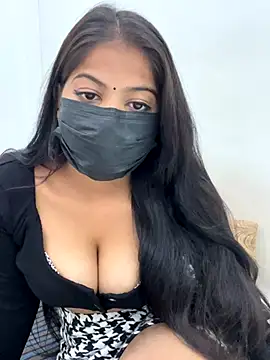 Snapshot of Rihana_01 chatting on November 17, 2025, 11:05 am Rihana 01 online show from November 17, 2025, 11:05 am