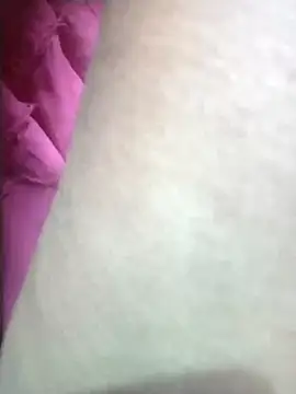 Snapshot of Hott_cutgirl chatting on October 30, 2025, 1:34 pm Hott cutgirl online show from October 30, 2025, 1:34 pm