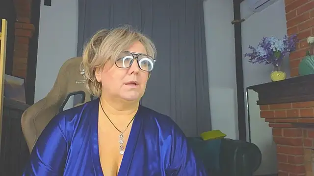 Marta Wils online show from November 14, 2025, 10:03 am