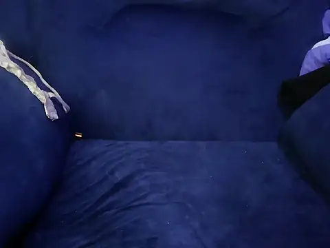 Lina500 online show from September 29, 2025, 8:24 pm