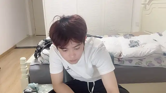 Snapshot of xlong00099 chatting on November 8, 2025, 8:36 am xlong00099 online show from November 8, 2025, 8:36 am