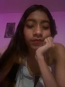 Lamorena Hot online show from September 18, 2025, 4:03 am